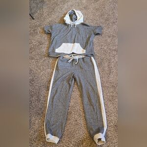 Gray and White Lounge Set